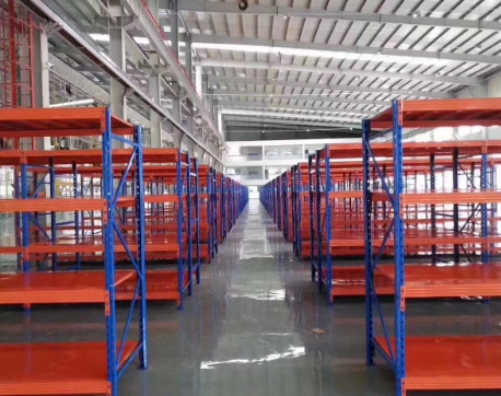 改造仓库与新建仓库怎么选择货架？襄阳鑫通利金属制品有限公司来说说